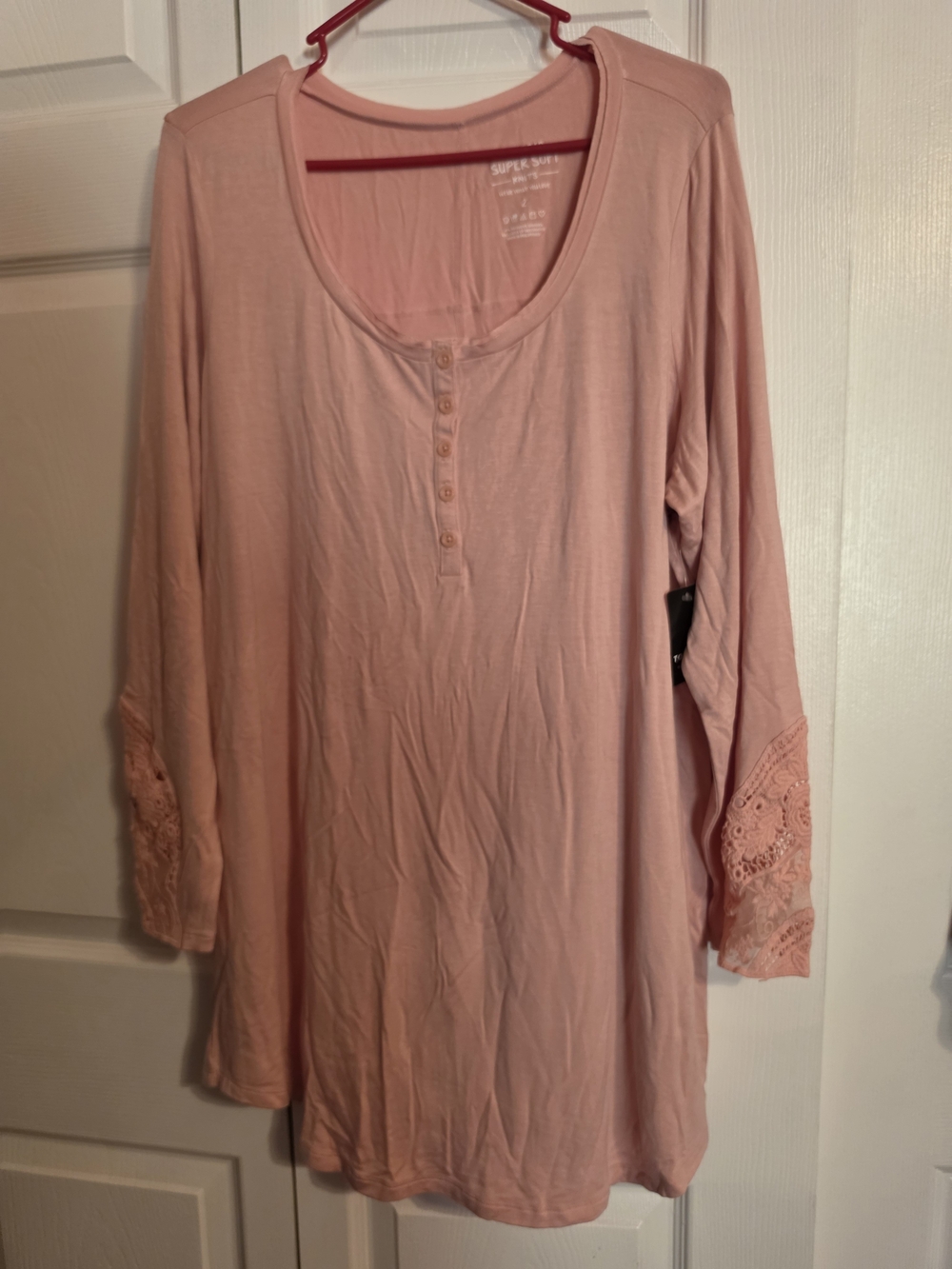 torrid Pink Henley Tunic with Lace Sleeve Detail NWT